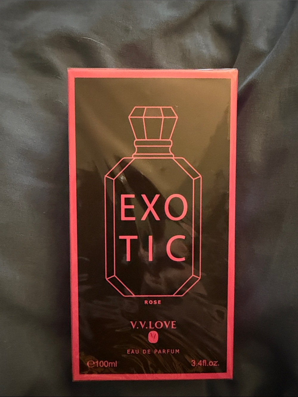 V.V.Love Exotic Rose Eau de Parfum - Pink/Black